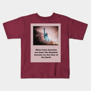 THE GREATEST COUNTRY Kids T-Shirt